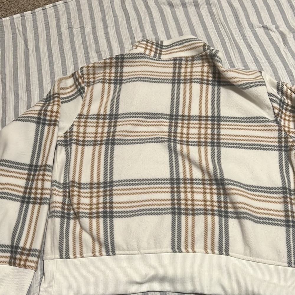 Pullover - Picture 4 of 4